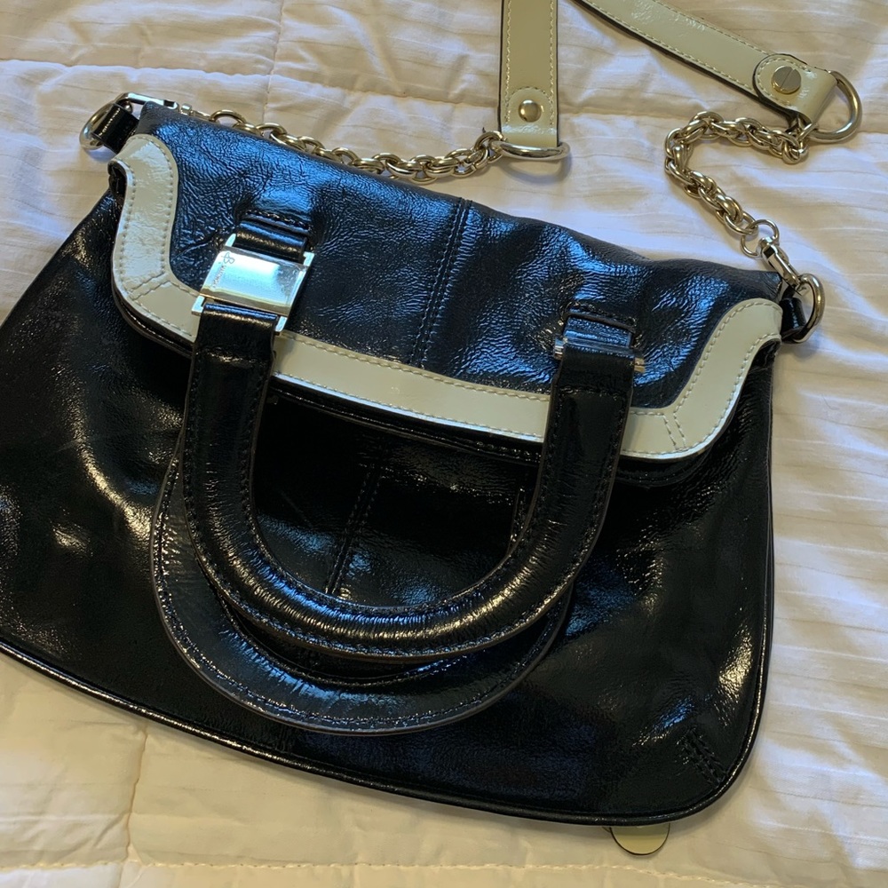 B Makowsky tall envelope style black patent leather clutch purse